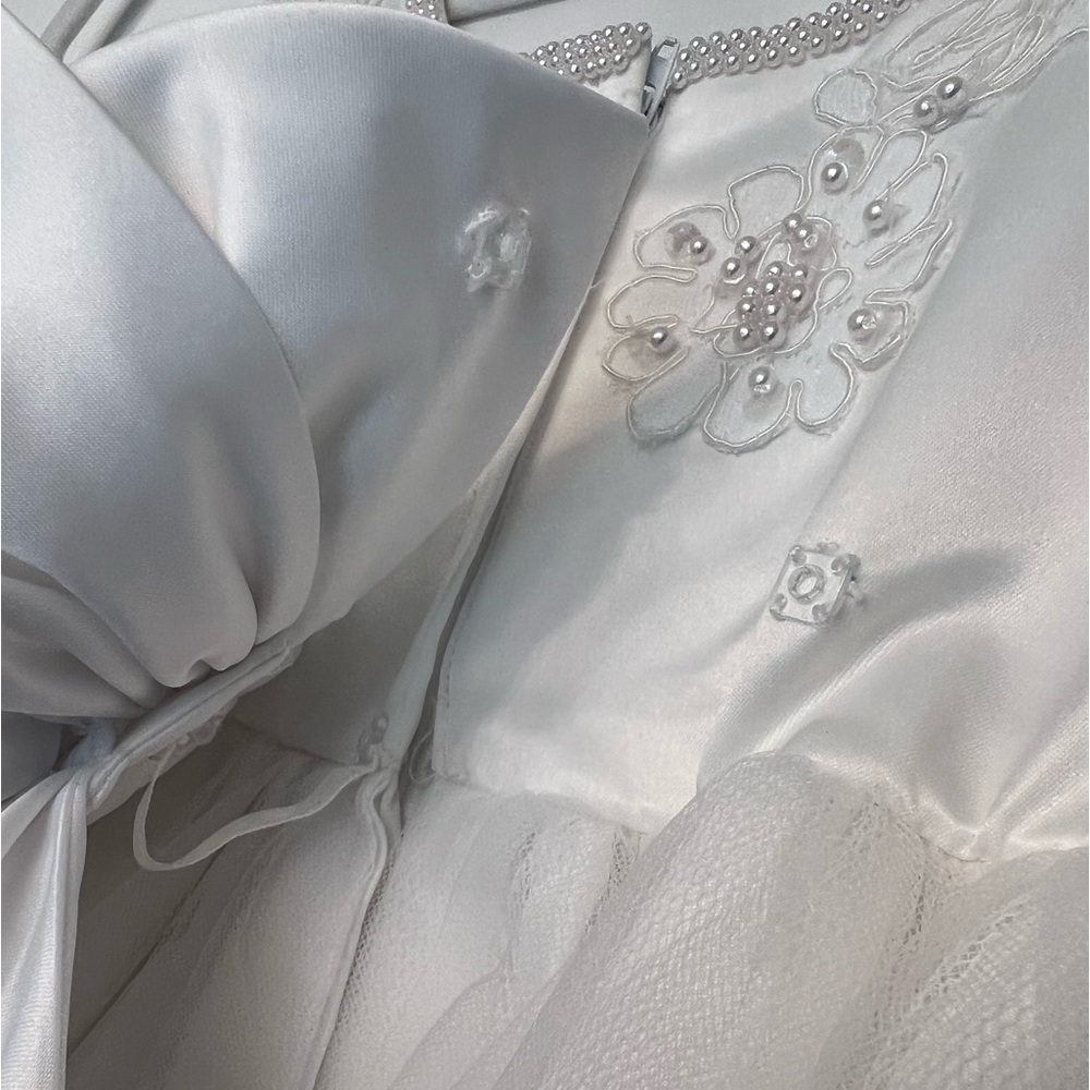 Lady Eleanor for David's Bridal Flower Girl Dress- Size 6 - Picture 7 of 17